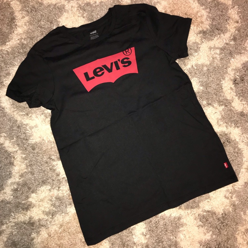 Levi’s ‘Perfect’ Tee